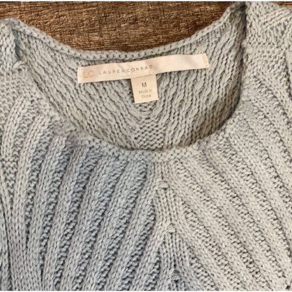 Lauren Conrad Women’s Cold Shoulder Cable Knit Sweater Dusty Blue Size US M - Picture 5 of 7